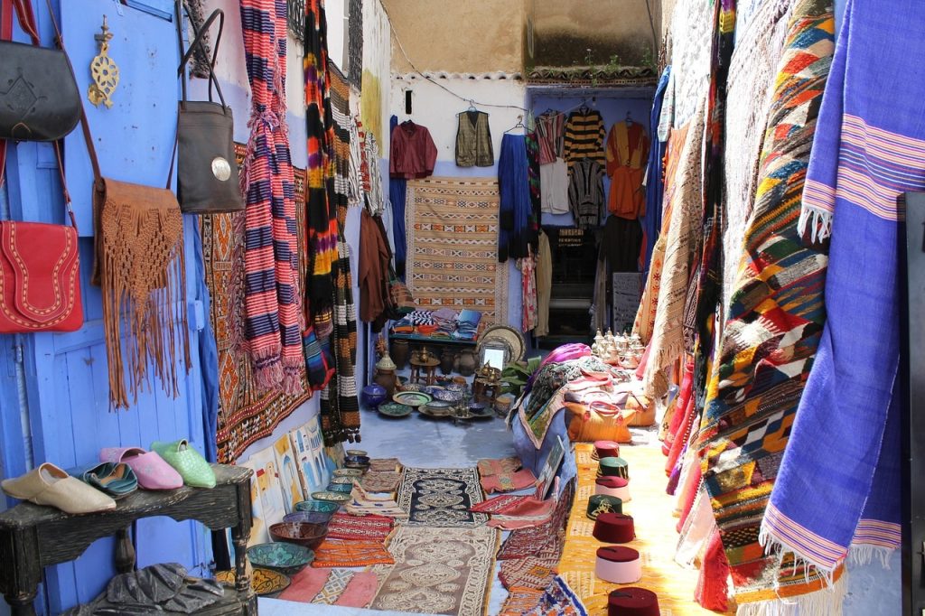4 days route tour From Casablanca to Tangier, Tour de 8 Días desde Marrakech al Desierto, Fez y Chefchaouen